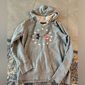 Women’s under armour freedom sweatshirt grey